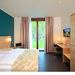 Gasthuis Gutsschaenke Holsterfeld 3*