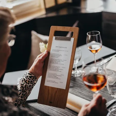 Gutsschaenke Holsterfeld בית הארחה 3*