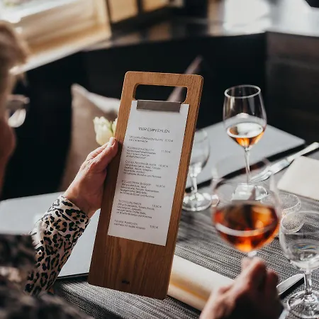 Gutsschaenke Holsterfeld בית הארחה זאלצברגן