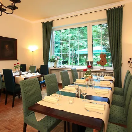 בית הארחה Gutsschaenke Holsterfeld זאלצברגן