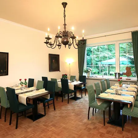 בית הארחה Gutsschaenke Holsterfeld זאלצברגן